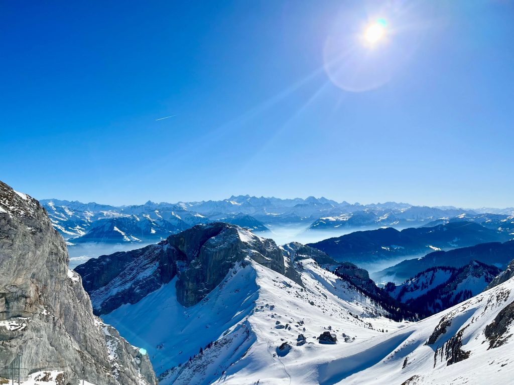Traumhafte Aussicht vom Pilatus einem Bergmassiv südlich von Luzern