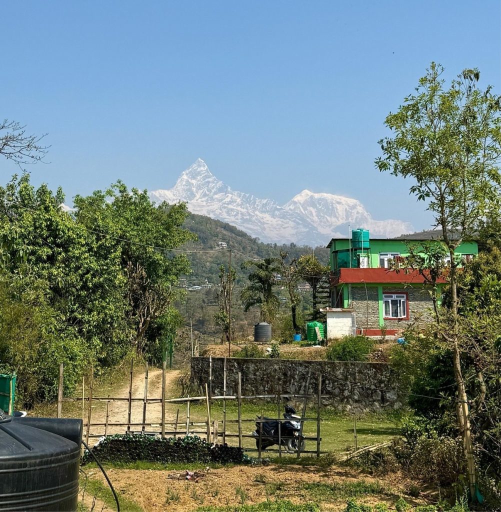 Pokhara, Nepal, mit grandiosem Blick auf den Mt Machapucharé