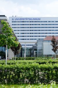 Blick auf das Universitätsklinikum Frankfurt am Main - Copyright Universitätsklinikum Frankfurt am Main